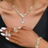 Fashion Elegant Crystal Set